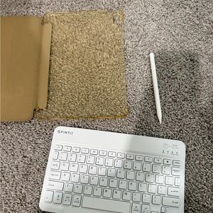 iPad case with keyboard and Apple Pencil
